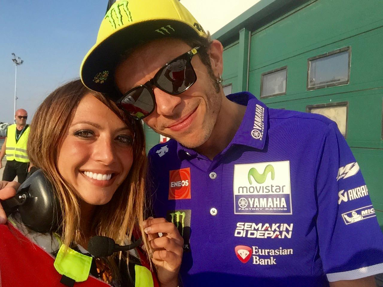 Medico e infermiere in azione